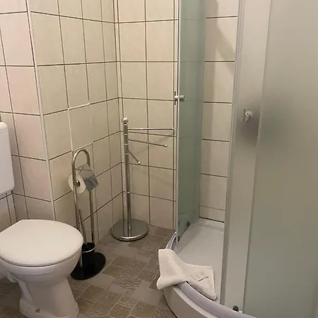 Chevermeto 招待所 开姆尼茨